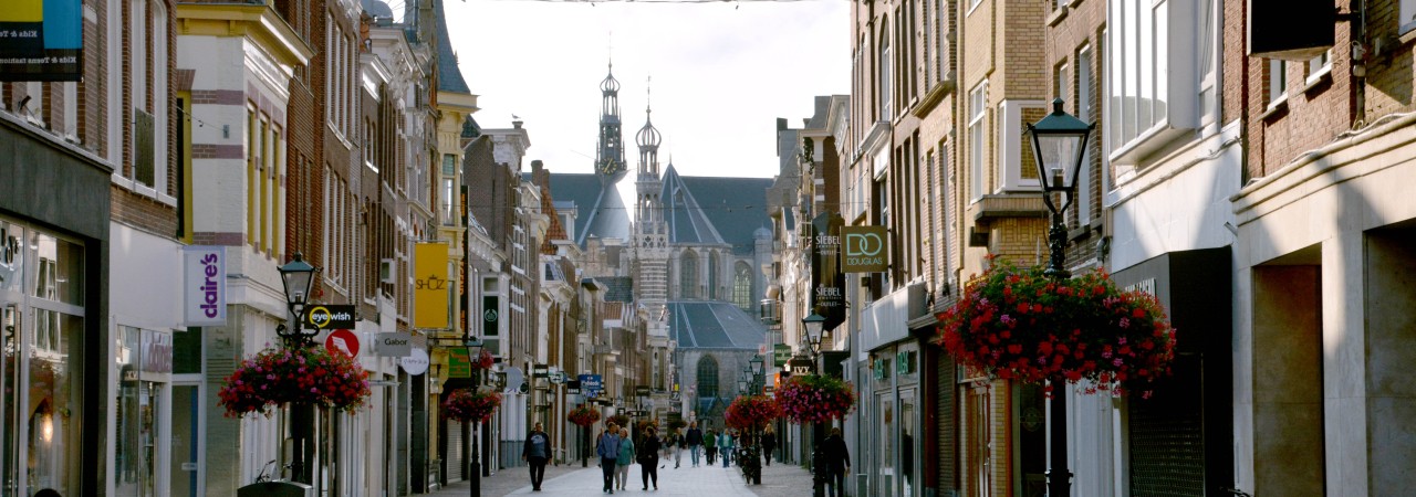 laatstraat shoppingstreet Alkmaar holland